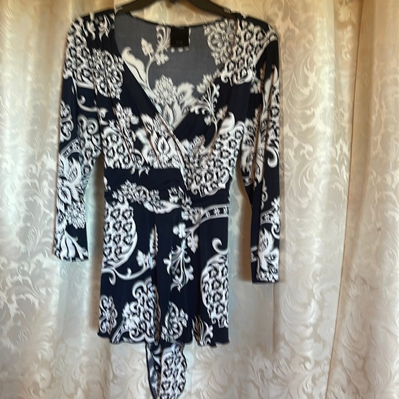 Navy and White Top - Picture 1 of 4